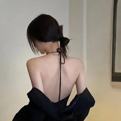 中原女警