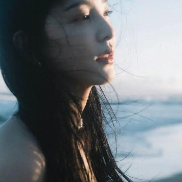出水芙蓉